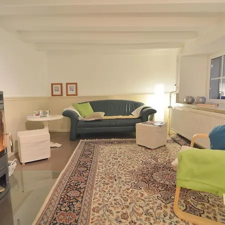 Stunning Farmhouse In Einruhr Near Eifel National Park بيت للعطل
