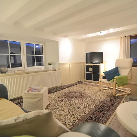 بيت للعطل Stunning Farmhouse In Einruhr Near Eifel National Park *