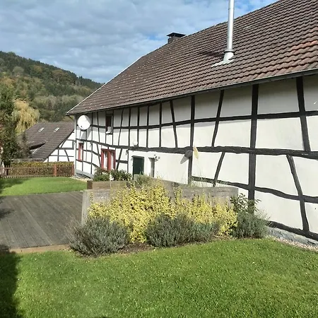 Stunning Farmhouse In Einruhr Near Eifel National Park *